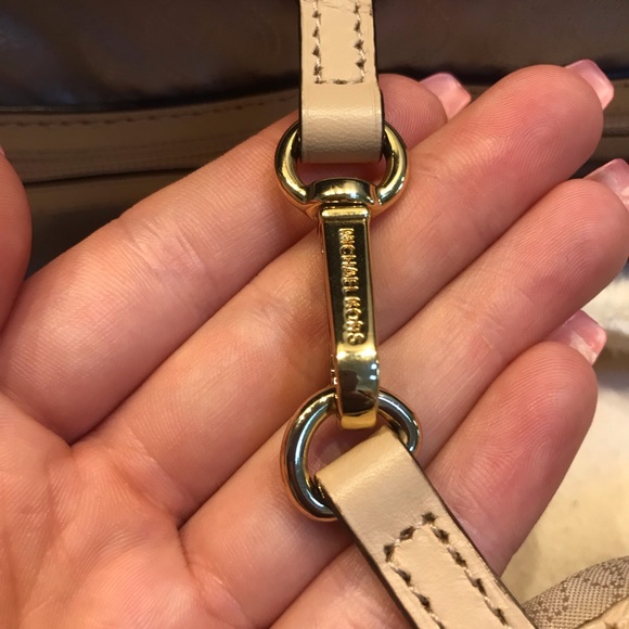 MICHAEL Michael Kors zebra monogram Jet Set Tote - Picture 5 of 7